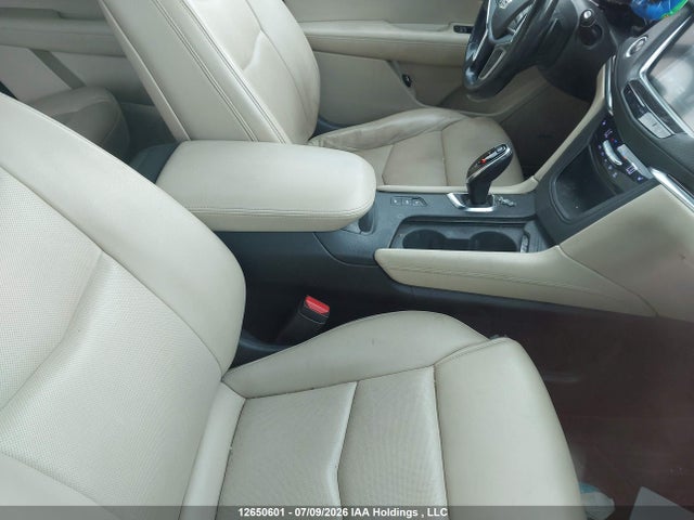 Cadillac XT5 LUXURY 2018 1GYKNDRS5JZ215340 Image 5