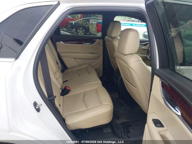 Cadillac XT5 LUXURY 2018 1GYKNDRS5JZ215340 Image 8