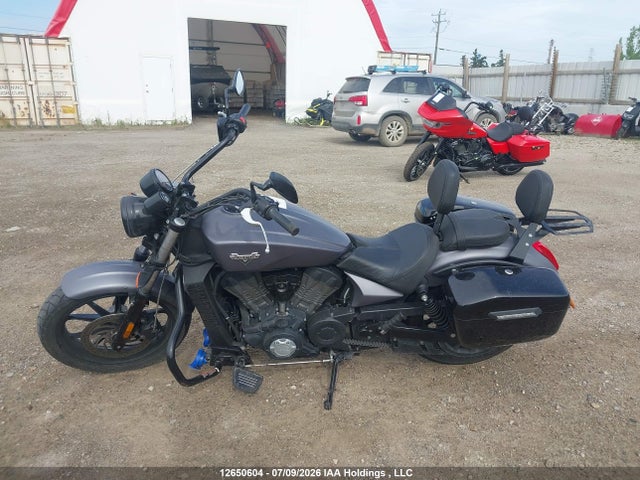 Victory Motorcycles Octane 2017 5VPFTB004H3003136 Image 15