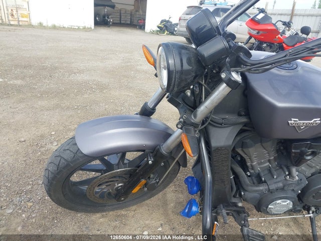 Victory Motorcycles Octane 2017 5VPFTB004H3003136 Image 20