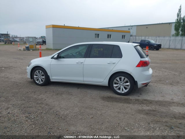 12650631 :رقم المزاد ، 3VW217AU6FM040408 vin ، 2015 Volkswagen Golf 1.8 Tsi Comfortline/1.8 Tsi Highline/1.8 Tsi Trendline مزاد بيع
