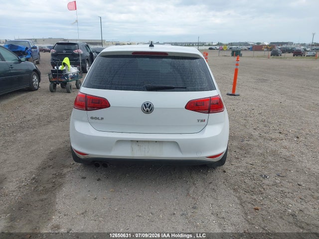 12650631 :رقم المزاد ، 3VW217AU6FM040408 vin ، 2015 Volkswagen Golf 1.8 Tsi Comfortline/1.8 Tsi Highline/1.8 Tsi Trendline مزاد بيع