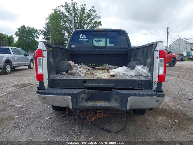 12650633 :رقم المزاد ، 1FT7X2B67BEC17591 vin ، 2011 Ford F250 Super Duty مزاد بيع