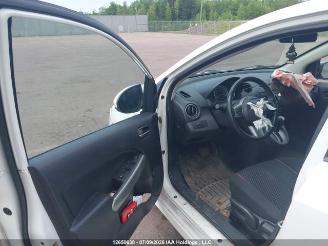 12650638 :رقم المزاد ، JM1DE1HY3B0101748 vin ، 2011 Mazda Mazda2 Gs/gx مزاد بيع