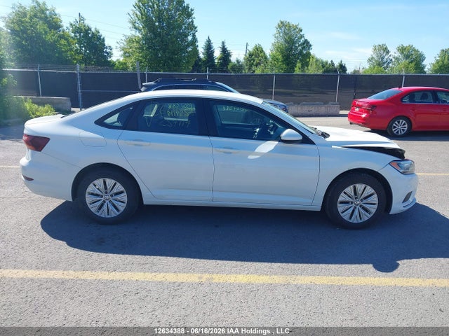 2019 Volkswagen Jetta 1.4 Tsi Comfortline მანქანა იყიდება აუქციონზე, vin: 3VWC57BU5KM254114, აუქციონის ნომერი: 12634388