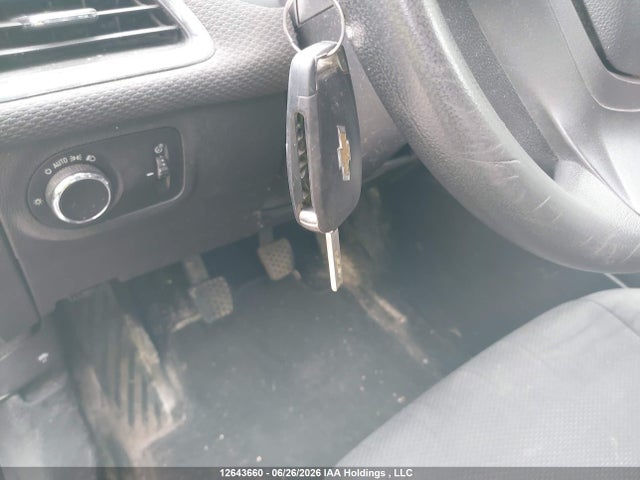 12643660 :رقم المزاد ، 1G1BA5SM2H7143630 vin ، 2017 Chevrolet Cruze L Manual مزاد بيع