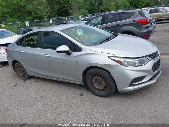12643660 :رقم المزاد ، 1G1BA5SM2H7143630 vin ، 2017 Chevrolet Cruze L Manual مزاد بيع