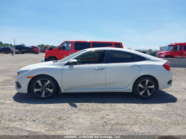 Honda Civic Touring 2018 2HGFC1F98JH106921 Image 14