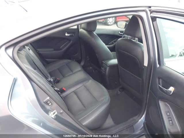 12650705 :رقم المزاد ، 3KPFL4A88JE206978 vin ، 2018 Kia Forte Ex مزاد بيع