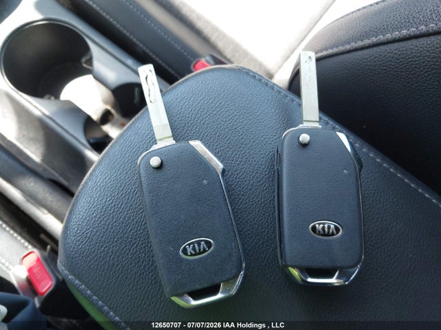 KNDJ33AU9M7754283 KIA SOUL EX