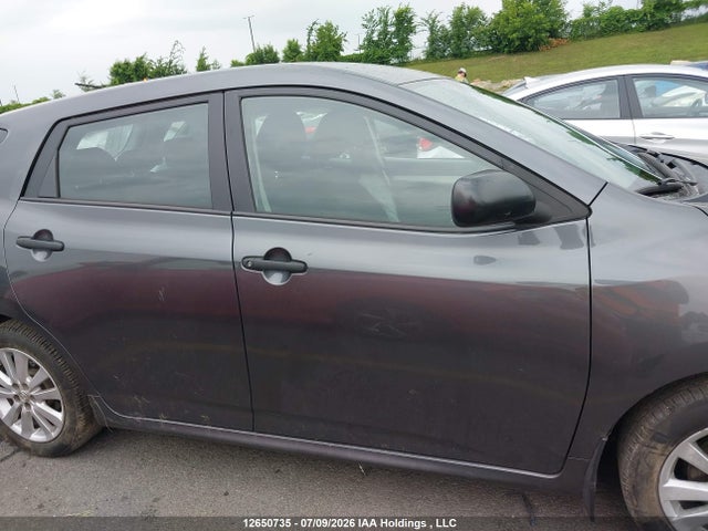 12650735 :رقم المزاد ، 2T1KU4EE8DC061150 vin ، 2013 Toyota Matrix مزاد بيع