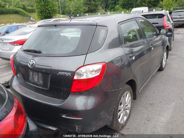 12650735 :رقم المزاد ، 2T1KU4EE8DC061150 vin ، 2013 Toyota Matrix مزاد بيع