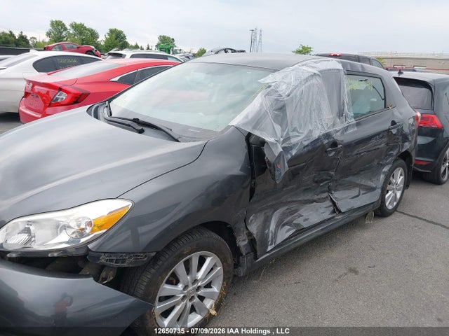 12650735 :رقم المزاد ، 2T1KU4EE8DC061150 vin ، 2013 Toyota Matrix مزاد بيع