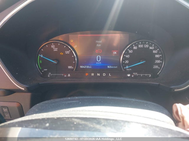 Продажа на аукционе авто 2021 Ford Escape Se Hybrid, vin: 1FMCU9BZ3MUA60835, номер лота: 12650743