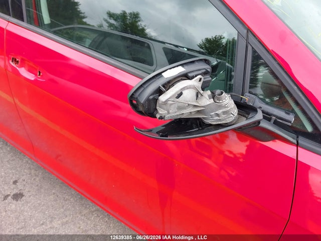 3VW117AU7FM066267 Volkswagen Golf 1.8 Tsi Comfortline/1.8 Tsi Highline/1.8 Tsi Trendline