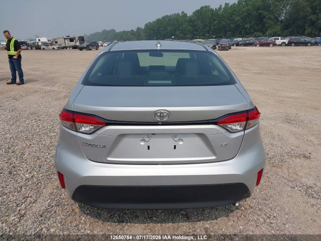 Toyota COROLLA LE 2026 5YFB4MDE4TP407615 Image 16
