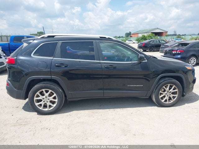 Jeep Cherokee North 2017 1C4PJMCS9HW609645 Image 13