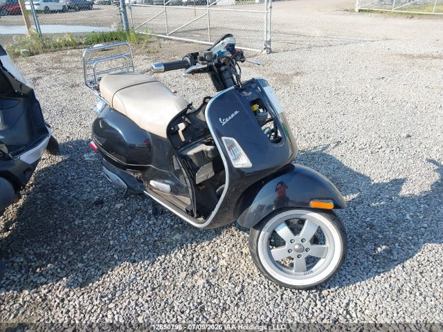 Auction sale of the 2007 Vespa Granturismo 200, vin: ZAPM319K575008643, lot number: 12650796