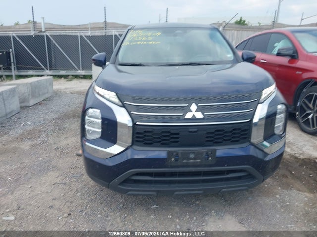 JA4J4UA80RZ613565 Mitsubishi Outlander Es