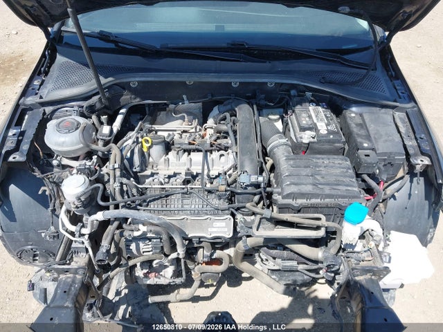 3VWG57AU9MM008205 Volkswagen Golf Comfortline/highline