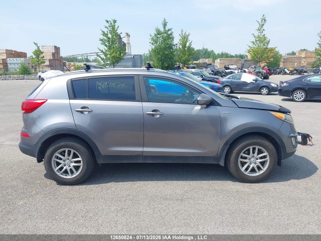 12650824 :رقم المزاد ، KNDPBCAC1F7711175 vin ، 2015 Kia Sportage Lx مزاد بيع