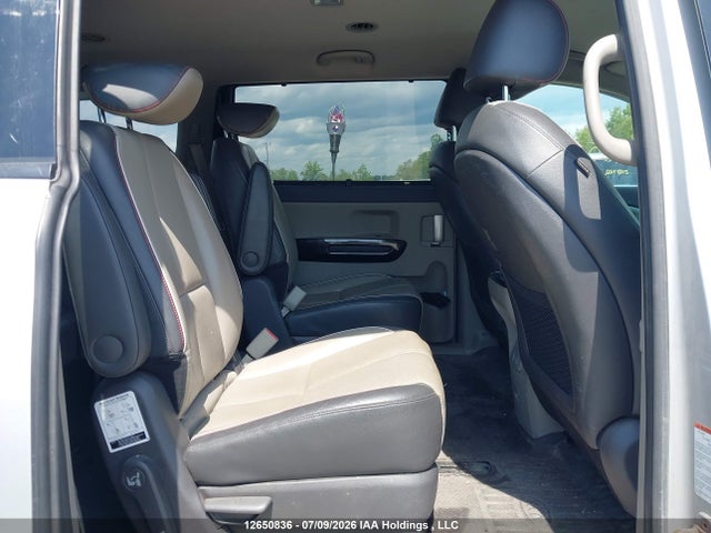 12650836 :رقم المزاد ، KNDMC5C19G6230265 vin ، 2016 Kia Sedona Sx/sx+ مزاد بيع