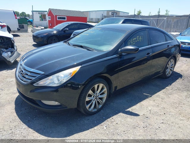 12650844 :رقم المزاد ، 5NPEC4AC1DH533268 vin ، 2013 Hyundai Sonata Se/limited مزاد بيع