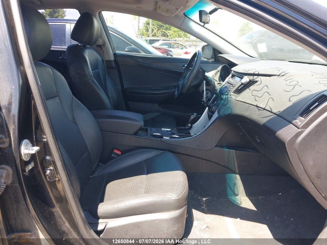 12650844 :رقم المزاد ، 5NPEC4AC1DH533268 vin ، 2013 Hyundai Sonata Se/limited مزاد بيع