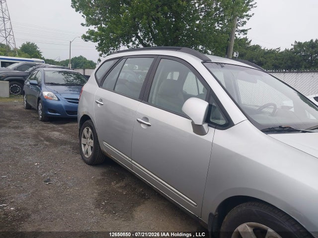 Aukcja sprzedaży 2008 Kia Rondo Lx/ex, vin: KNAFG526X87208696, numer aukcji: 12650850