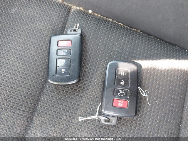 Toyota Rav4 Xle 2018 2T3RFREV9JW790359 Image 11