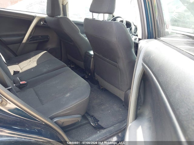 Toyota Rav4 Xle 2018 2T3RFREV9JW790359 Image 8