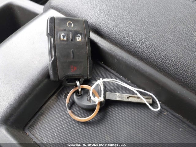 1GCUYDED4KZ391066 Chevrolet Silverado K1500 Lt