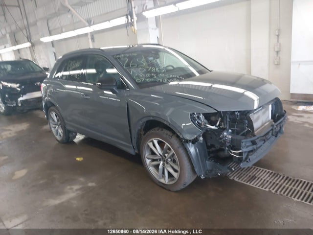 12650860 :رقم المزاد ، WA1AUCF32S1017885 vin ، 2025 Audi Q3 Premium 40 مزاد بيع