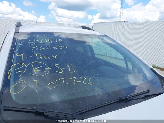 Chevrolet TRAX 1LT 2019 3GNCJPSB5KL362839 Image 17
