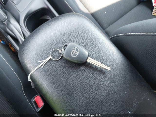 2016 Toyota Rav4 Xle მანქანა იყიდება აუქციონზე, vin: 2T3RFREV2GW468736, აუქციონის ნომერი: 12644559