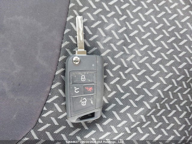 3VWG57AU4MM010413 Volkswagen Golf Comfortline/highline