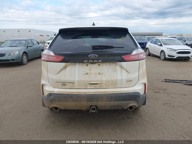 2FMPK4K90NBA49986 Ford Edge Titanium