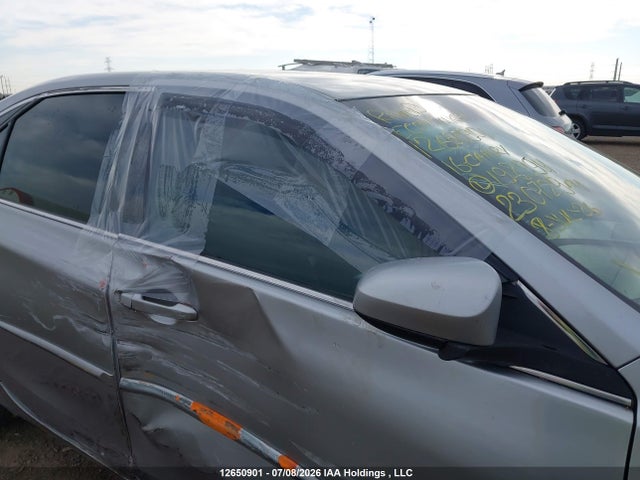 12650901 :رقم المزاد ، 4T1BD1FK2GU198994 vin ، 2016 Toyota Camry Hybrid مزاد بيع
