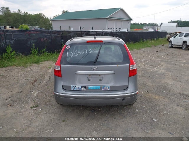 2011 Hyundai Elantra Touring Gl მანქანა იყიდება აუქციონზე, vin: KMHDB8AE7BU112094, აუქციონის ნომერი: 12650910