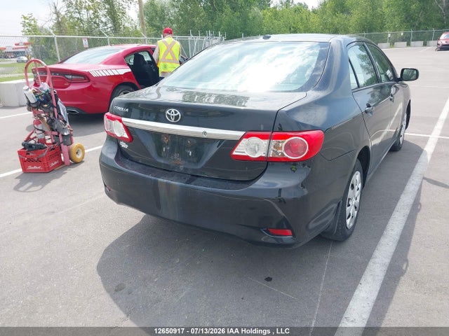 2013 Toyota Corolla Ce მანქანა იყიდება აუქციონზე, vin: 2T1BU4EEXDC012371, აუქციონის ნომერი: 12650917