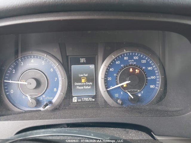 2019 Toyota Sienna Le 8-passenger მანქანა იყიდება აუქციონზე, vin: 5TDKZ3DCXKS015626, აუქციონის ნომერი: 12650923