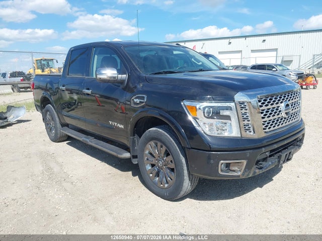 2017 Nissan Titan Sv/sl/pro-4x/plat Res მანქანა იყიდება აუქციონზე, vin: 1N6AA1E53HN529112, აუქციონის ნომერი: 12650940