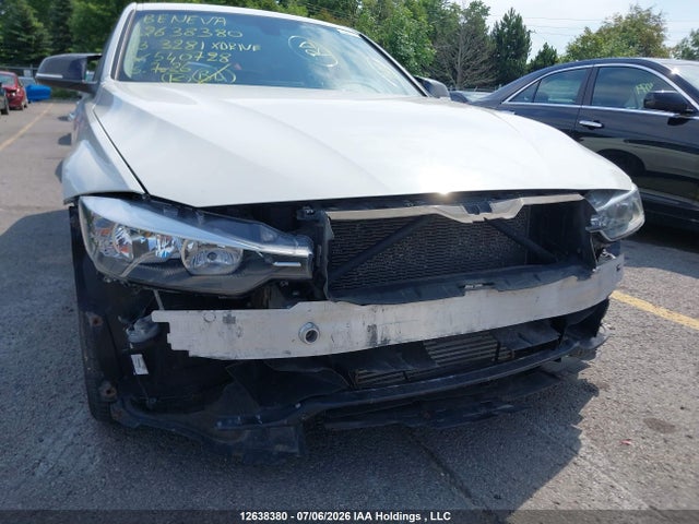2013 Bmw 328i Xdrive/xdrive Classic Line მანქანა იყიდება აუქციონზე, vin: WBA3B3C58DF540728, აუქციონის ნომერი: 12638380