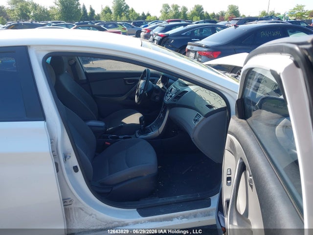 Продаж на аукціоні авто 2015 Hyundai Elantra L, vin: 5NPDH4AE2FH643005, номер лоту: 12643829
