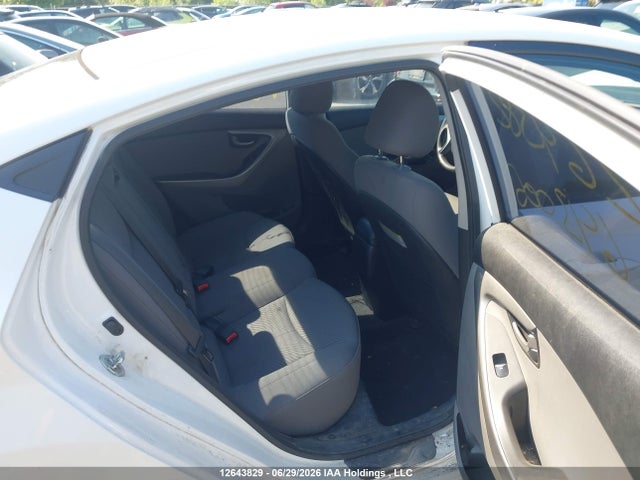 Продаж на аукціоні авто 2015 Hyundai Elantra L, vin: 5NPDH4AE2FH643005, номер лоту: 12643829