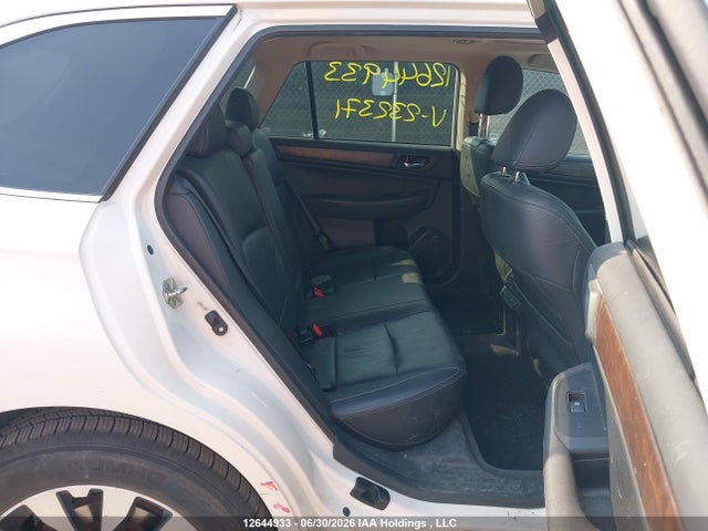 Subaru Outback 3.6r Limited Package 2015 4S4BSFLC0F3232371 Image 8