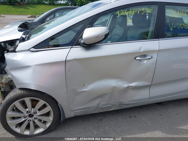 Продаж на аукціоні авто 2015 Kia Rondo Ex/ex Luxury/ex Value, vin: KNAHU8A31F7089833, номер лоту: 12644387