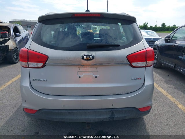 Продаж на аукціоні авто 2015 Kia Rondo Ex/ex Luxury/ex Value, vin: KNAHU8A31F7089833, номер лоту: 12644387
