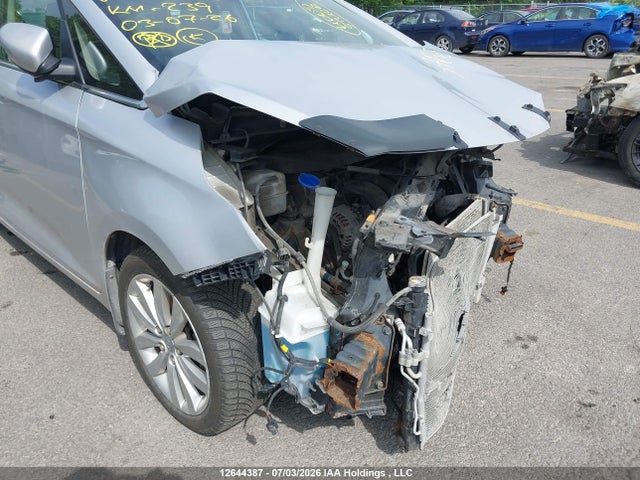 Продаж на аукціоні авто 2015 Kia Rondo Ex/ex Luxury/ex Value, vin: KNAHU8A31F7089833, номер лоту: 12644387