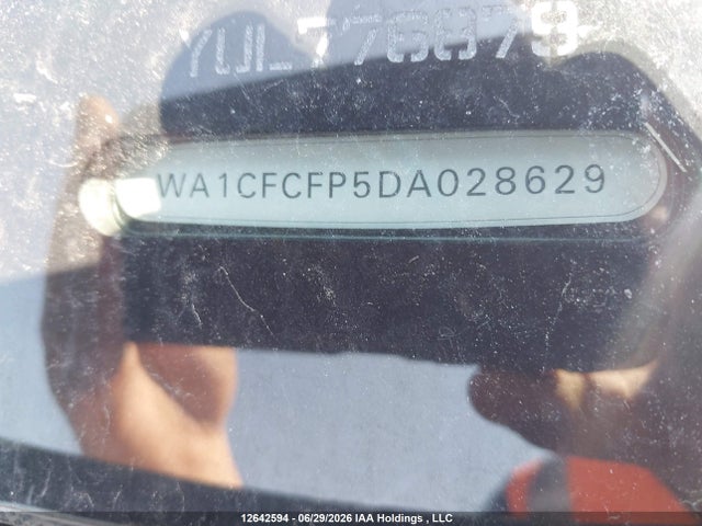 12642594 :رقم المزاد ، WA1CFCFP5DA028629 vin ، 2013 Audi Q5 2.0t مزاد بيع